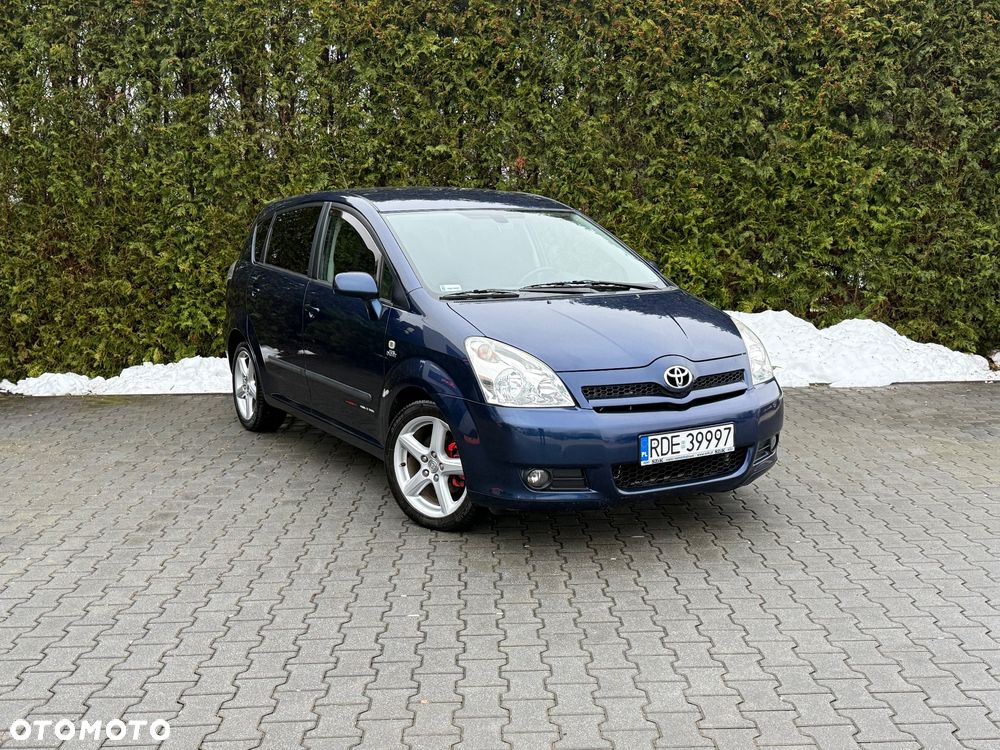 Toyota Corolla Verso - 1