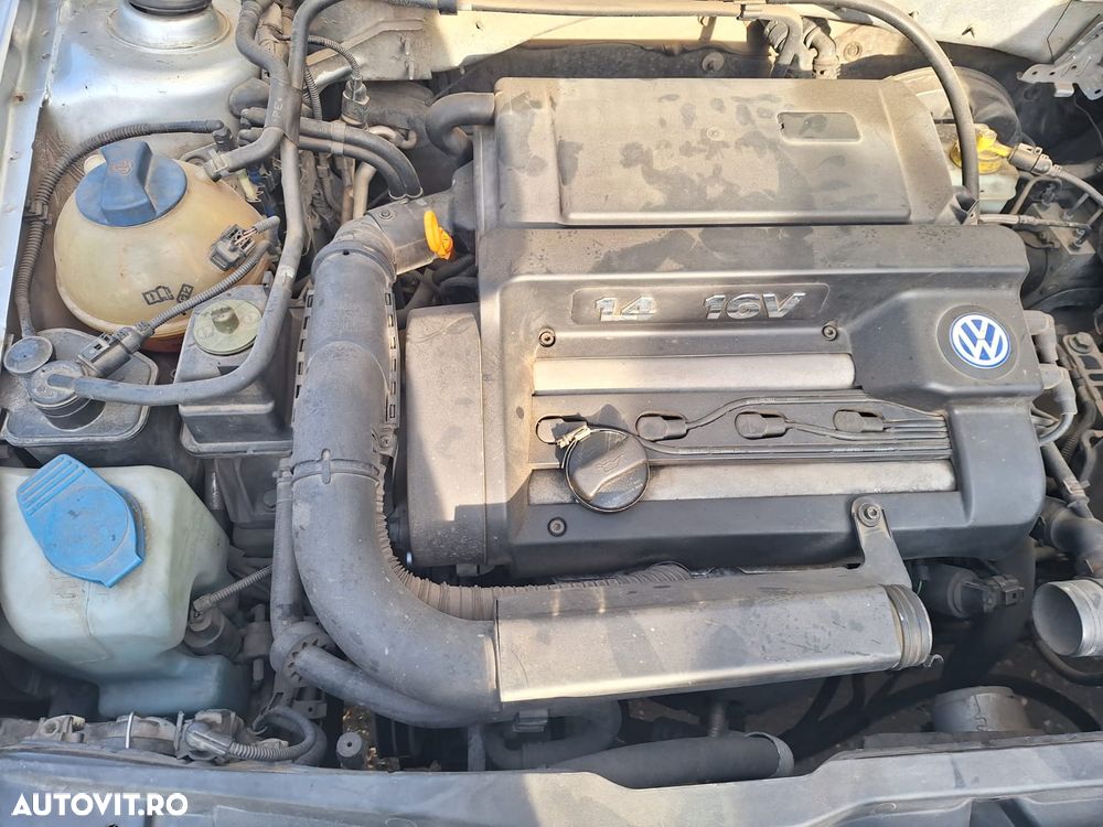 Volkswagen Golf 1.4 - 5