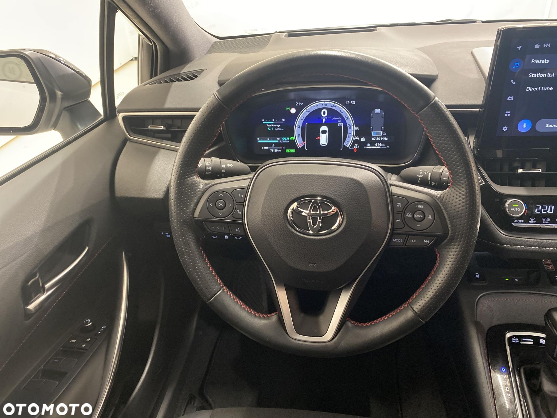Toyota Corolla 1.8 Hybrid GR Sport Dynamic - 12