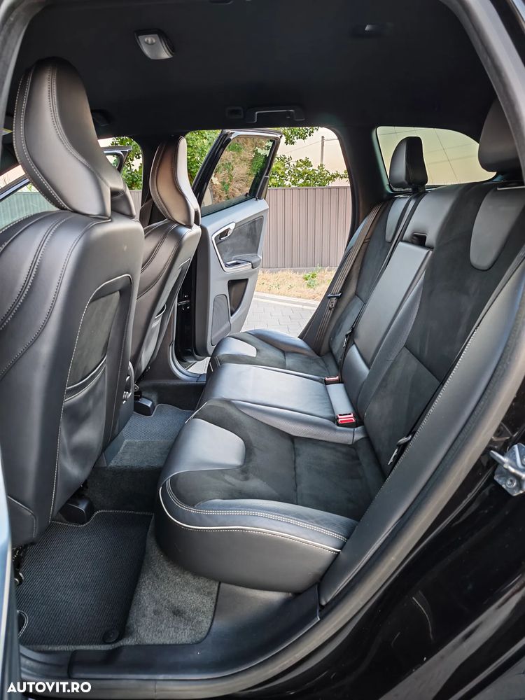 Volvo XC 60 - 23