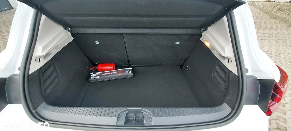 Renault Clio - 39