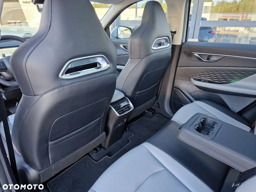 BAIC 5 Beijing 1.5T Business DCT - 6
