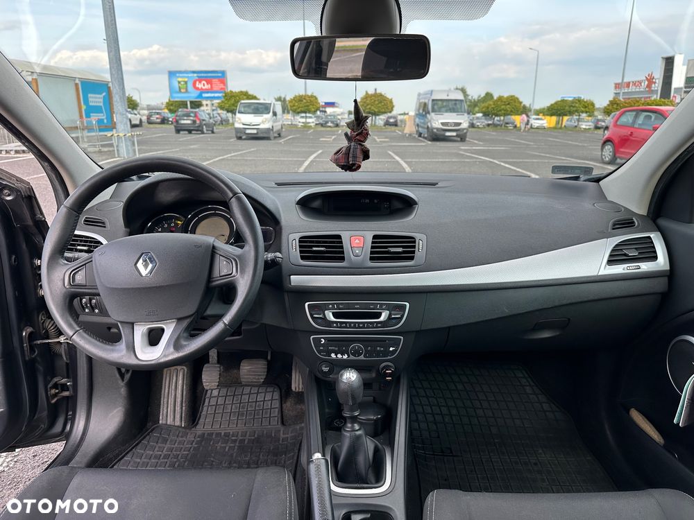 Renault Megane 1.6 16V Pack Authentique - 6