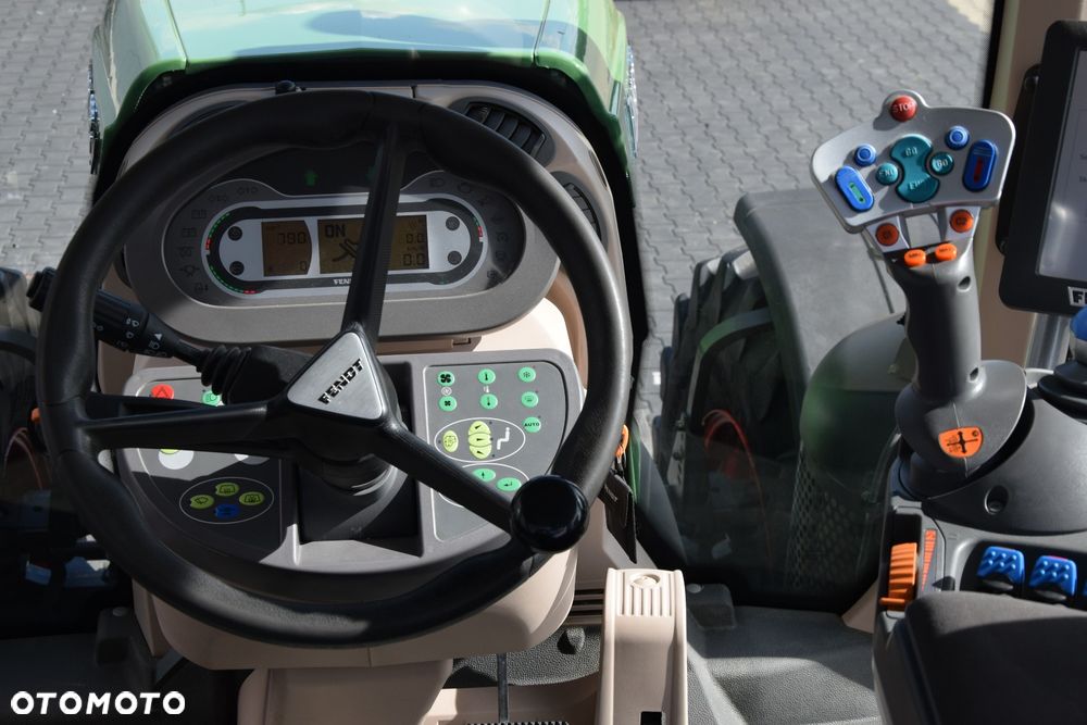 Fendt 828 Vario - 12