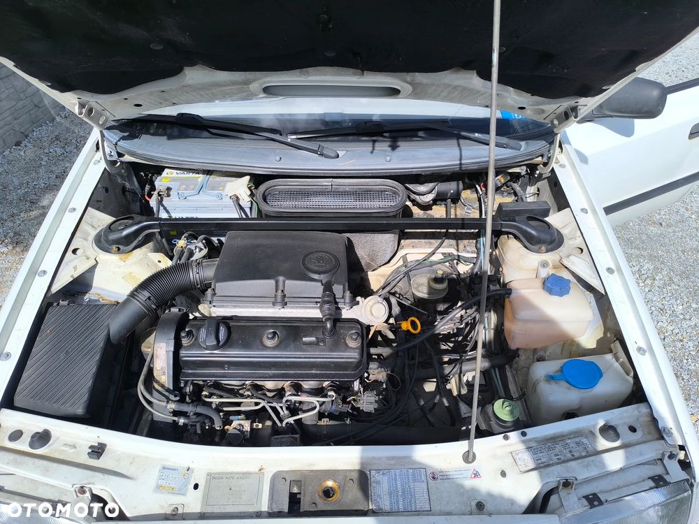 Škoda Caddy - 8