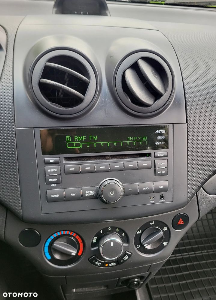 Chevrolet Aveo 1.2 16V LS - 18