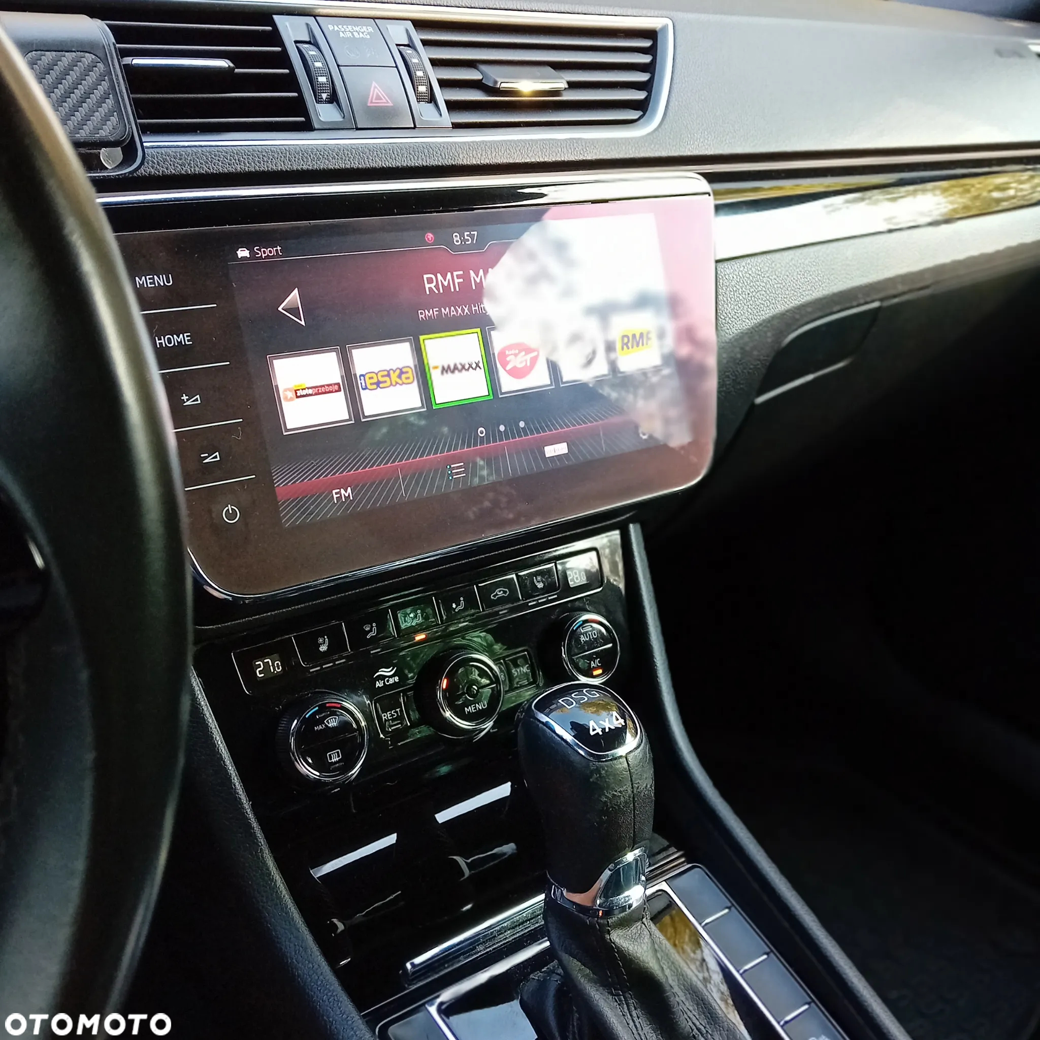 Skoda Superb 2.0 TDI 4x4 L&K DSG - 21