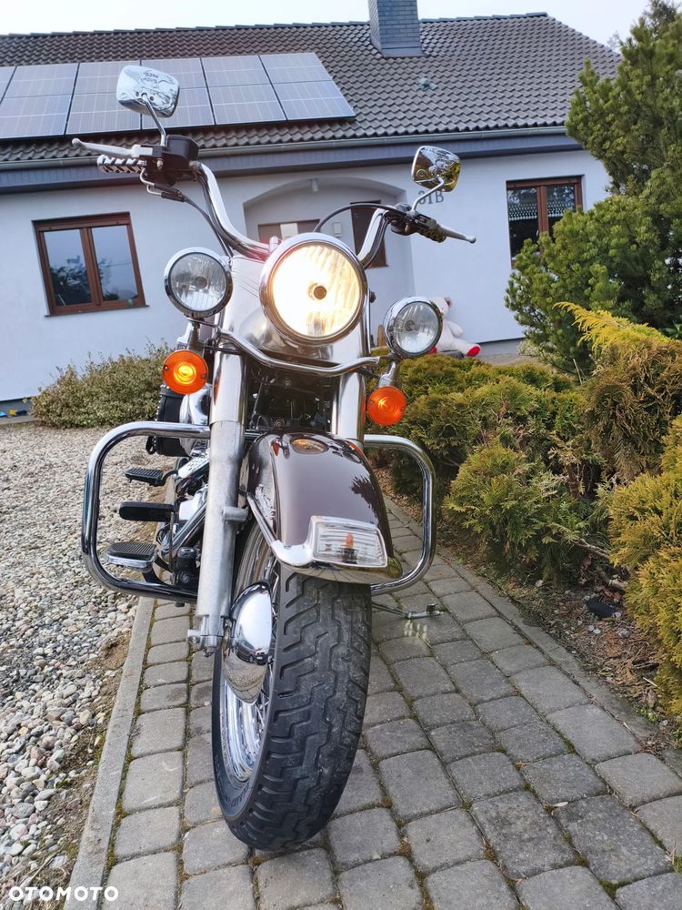 Harley-Davidson Softail Heritage Classic - 32