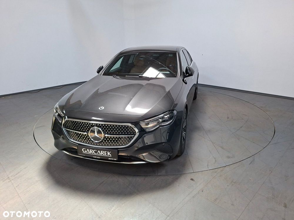 Mercedes-Benz Klasa E - 14