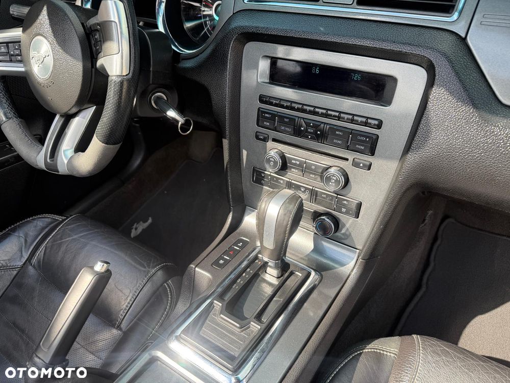 Ford Mustang - 17