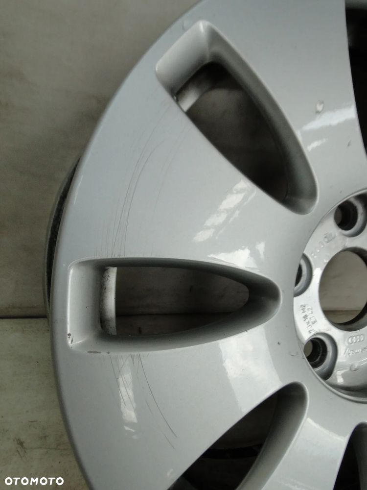 AUDI A4 B7 FELGA ALUMINIOWA 7x16 ET42 5x112 - 6