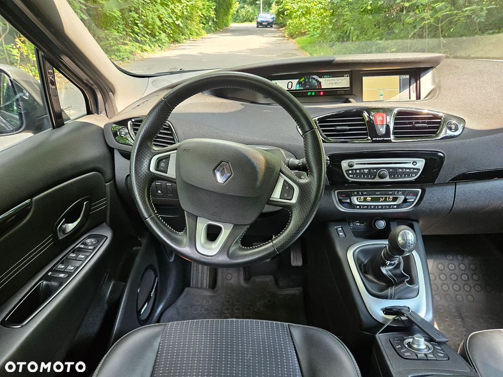 Renault Grand Scenic TCe 130 Bose Edition - 17