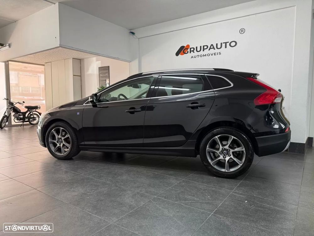 Volvo V40 Cross Country - 3