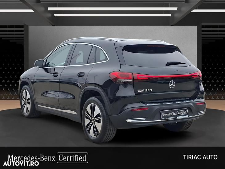 Mercedes-Benz EQA 250 - 5