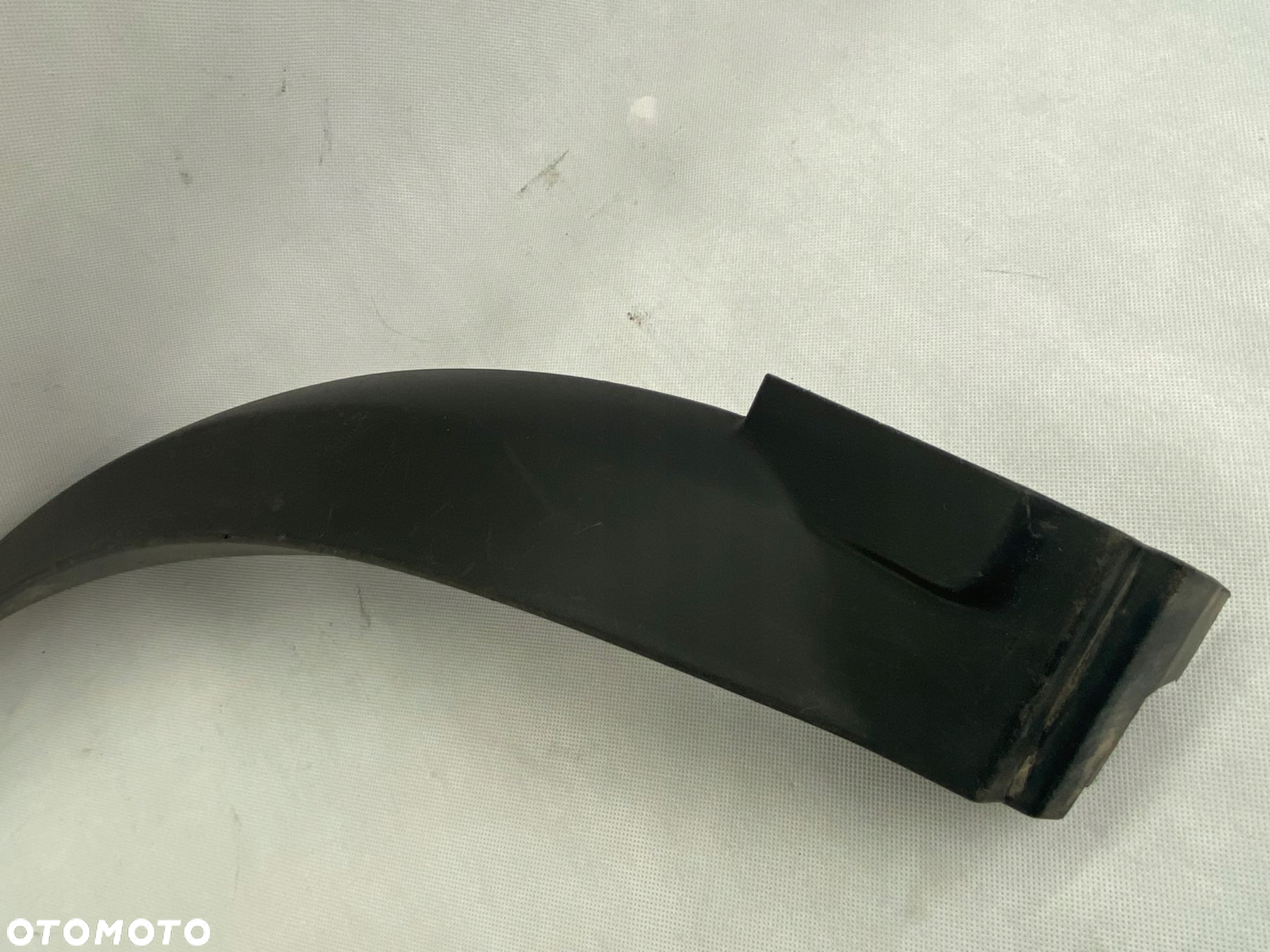 LISTWA BŁOTNIKA LAND ROVER DISCOVERY V PRAWY TYŁ ORYGINAŁ HY32290E22 - 2