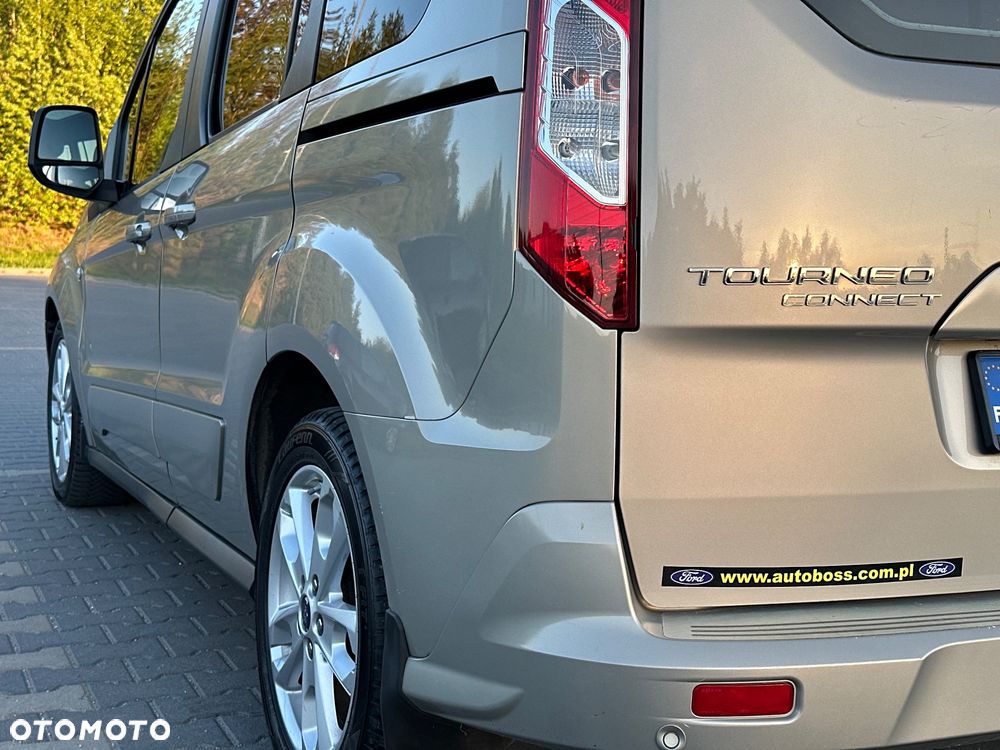 Ford Tourneo Connect 1.5 TDCi Titanium - 13