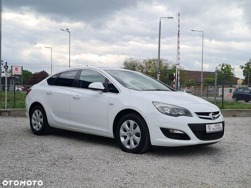 Opel Astra 1.4 Turbo Edition - 7