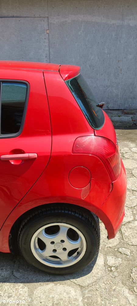 Suzuki Swift 1.3 GC (klm) - 9