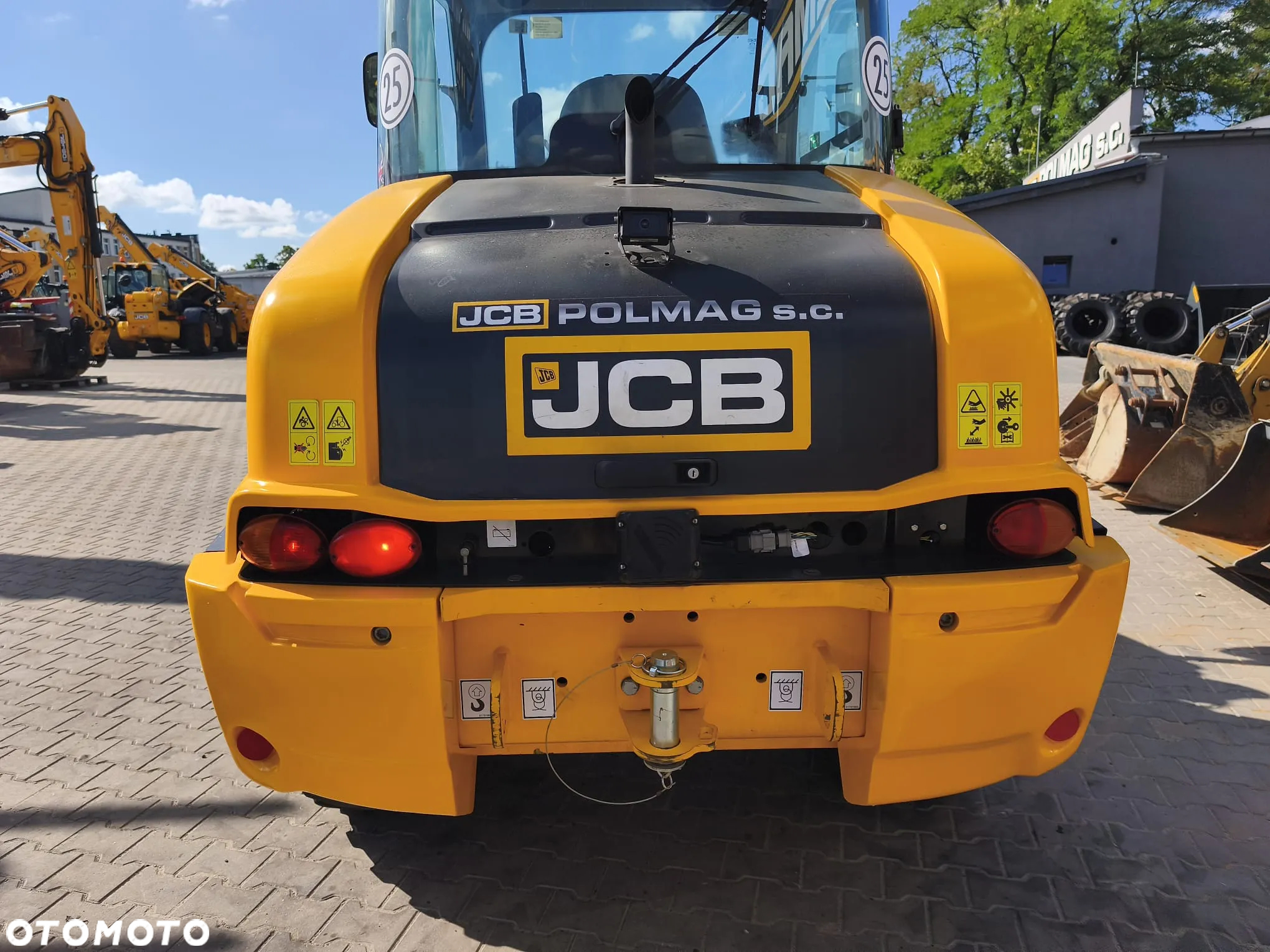JCB 409 - 7