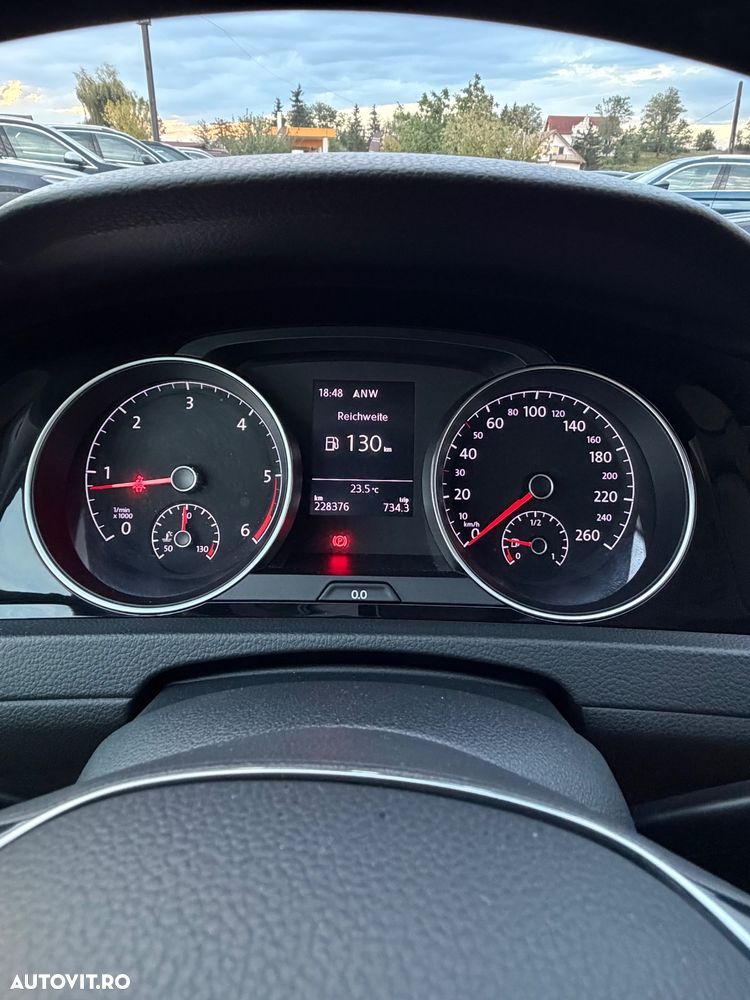 Volkswagen Golf 2.0 TDI Join - 16