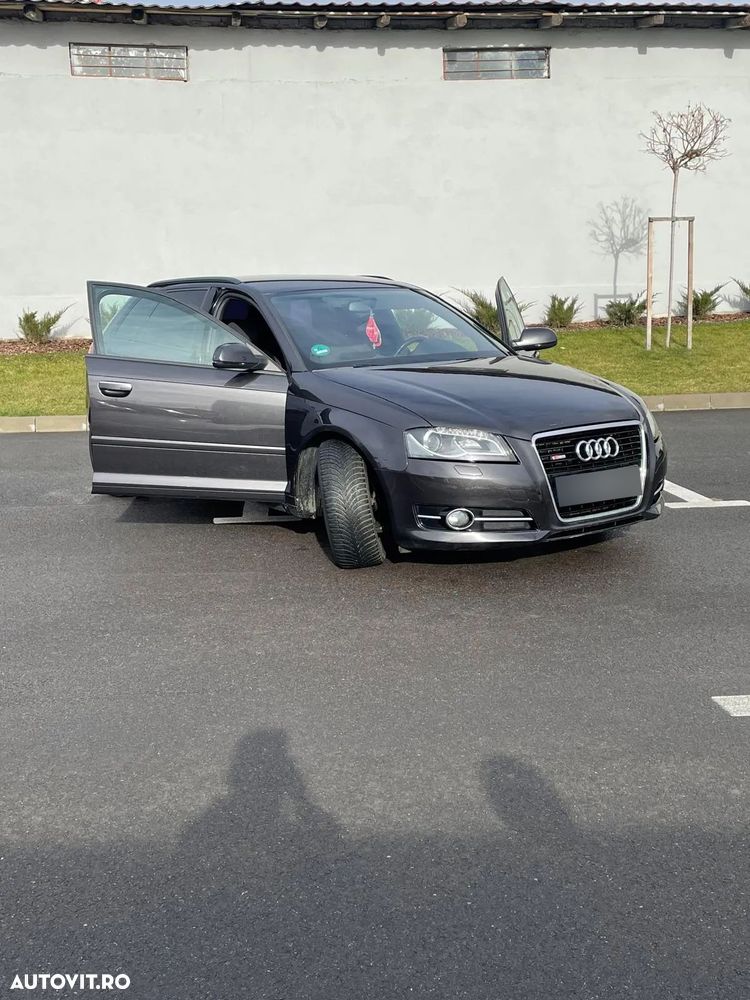 Audi A3 Sportback 1.8 TFSI Ambiente - 4