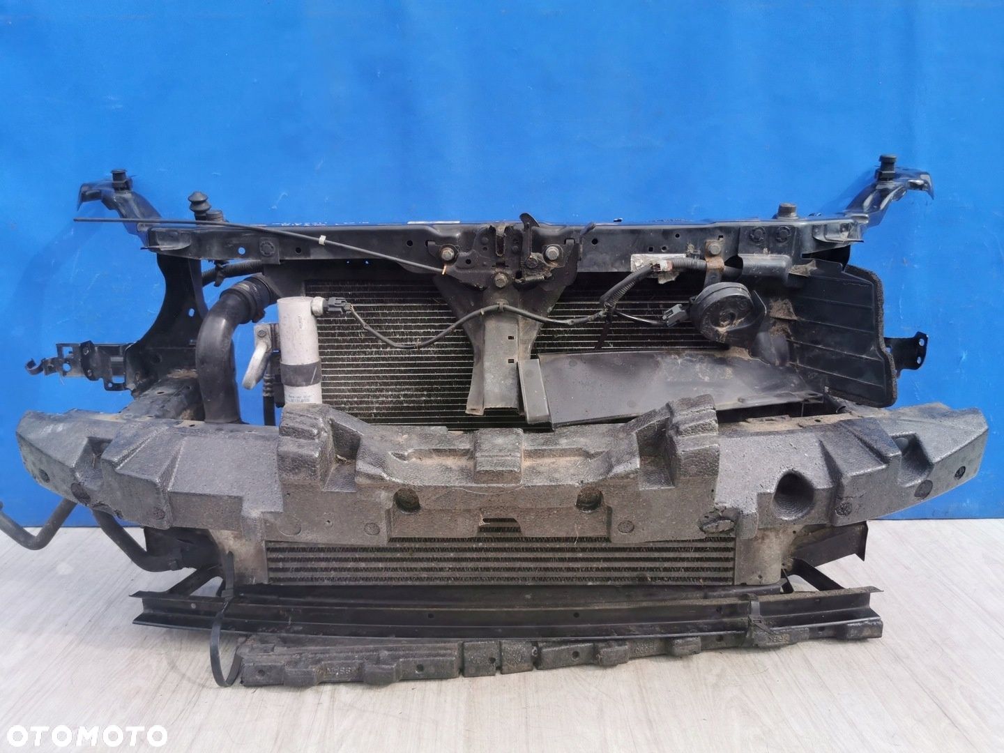 Nissan Qashqai J10 Lift 09/13 pas przedni wzmocnienie 1.5 Diesel - 1