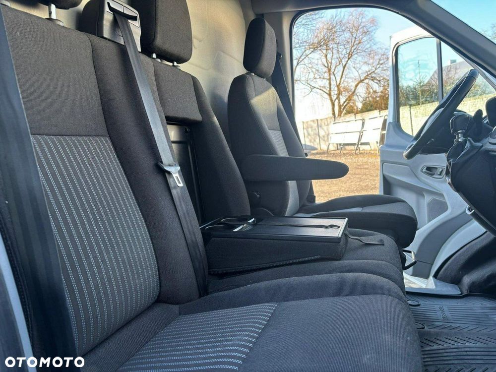 Ford Transit - 15
