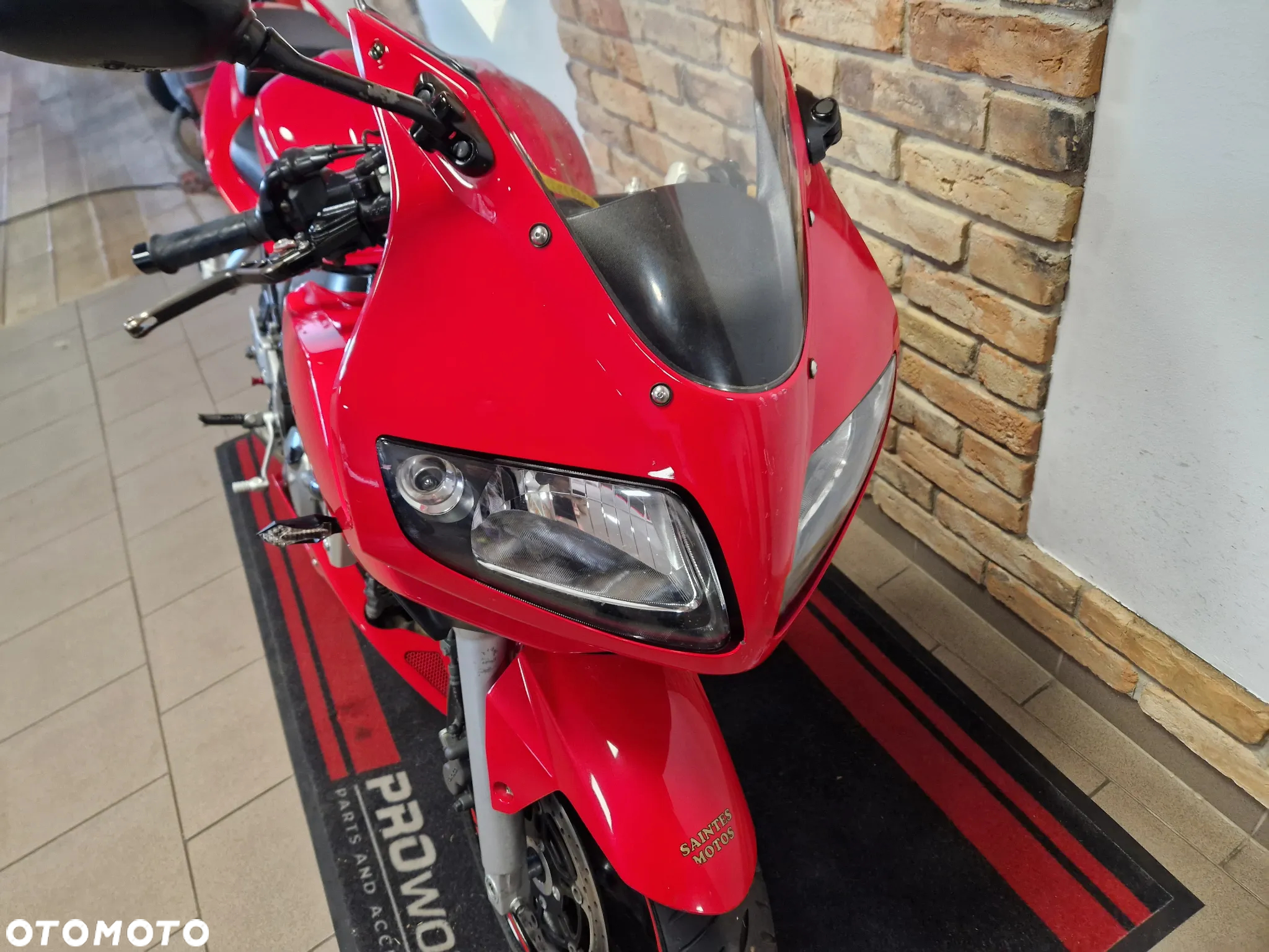Suzuki SV - 12