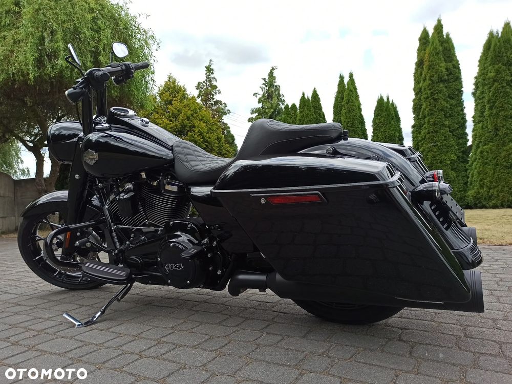 Harley-Davidson Touring Road King - 17