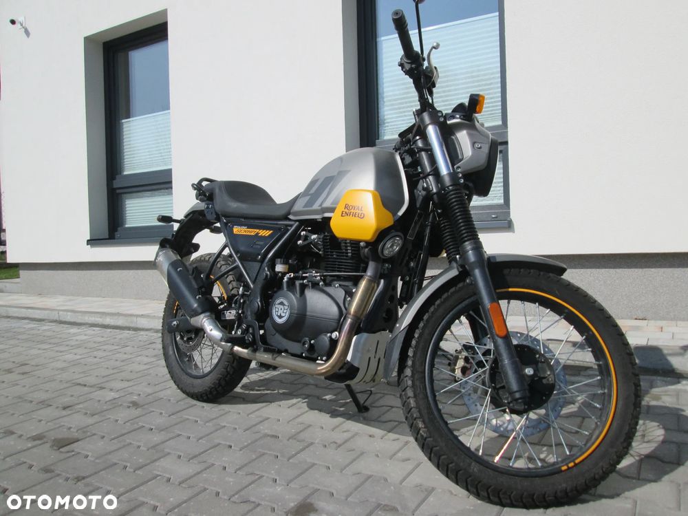 Royal Enfield Scram - 2
