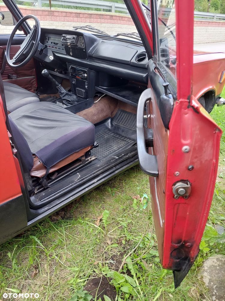 Fiat 125p - 14