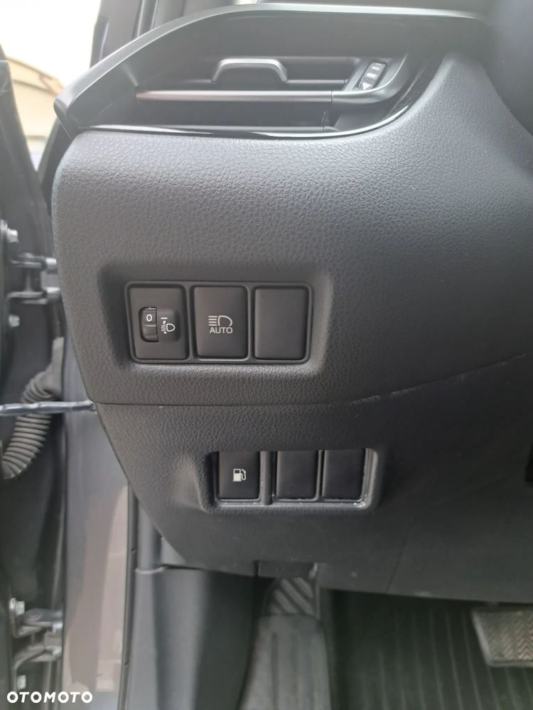Toyota C-HR 1.2 T Premium CVT 4x4 - 8