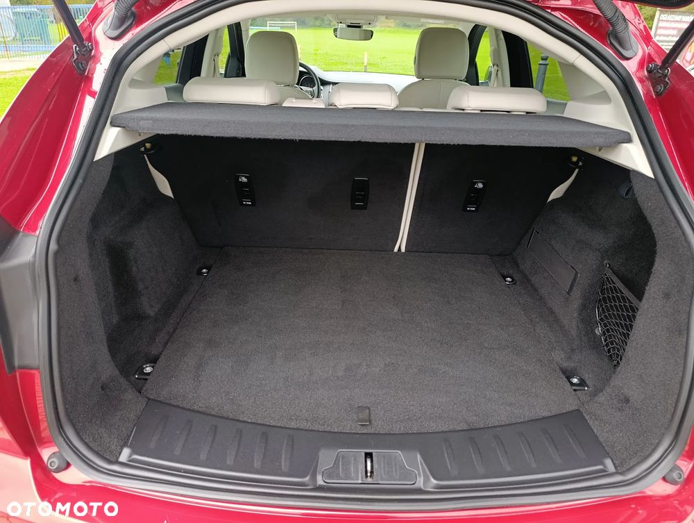 Jaguar E-Pace 2.0 i4P AWD R-Dynamic HSE - 17