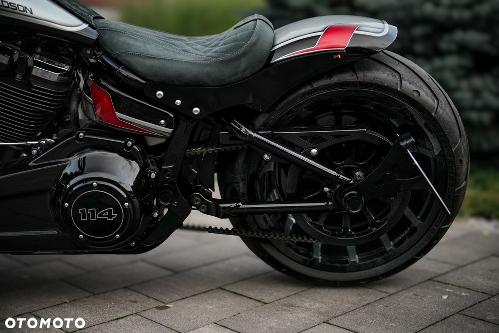 Harley-Davidson Softail Heritage Classic - 39