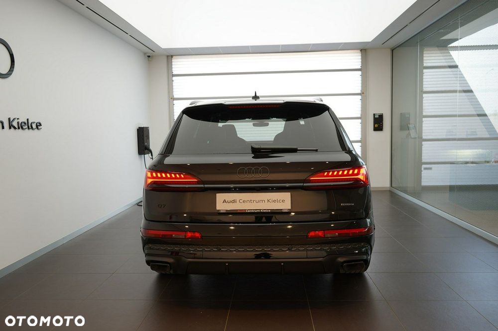 Audi Q7 - 4