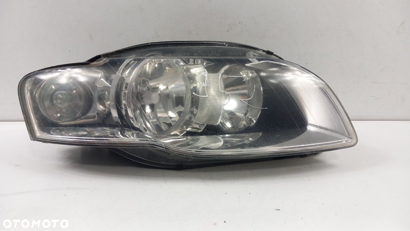 AUDI A4 B7 S-LINE LAMPA PRZÓD PRAWA - 1