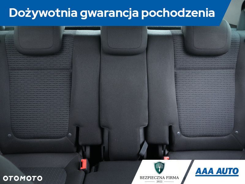Opel Meriva - 12