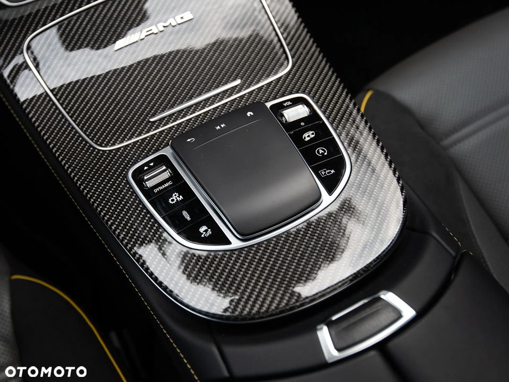 Mercedes-Benz Klasa E AMG 63 S 4-Matic+ - 23