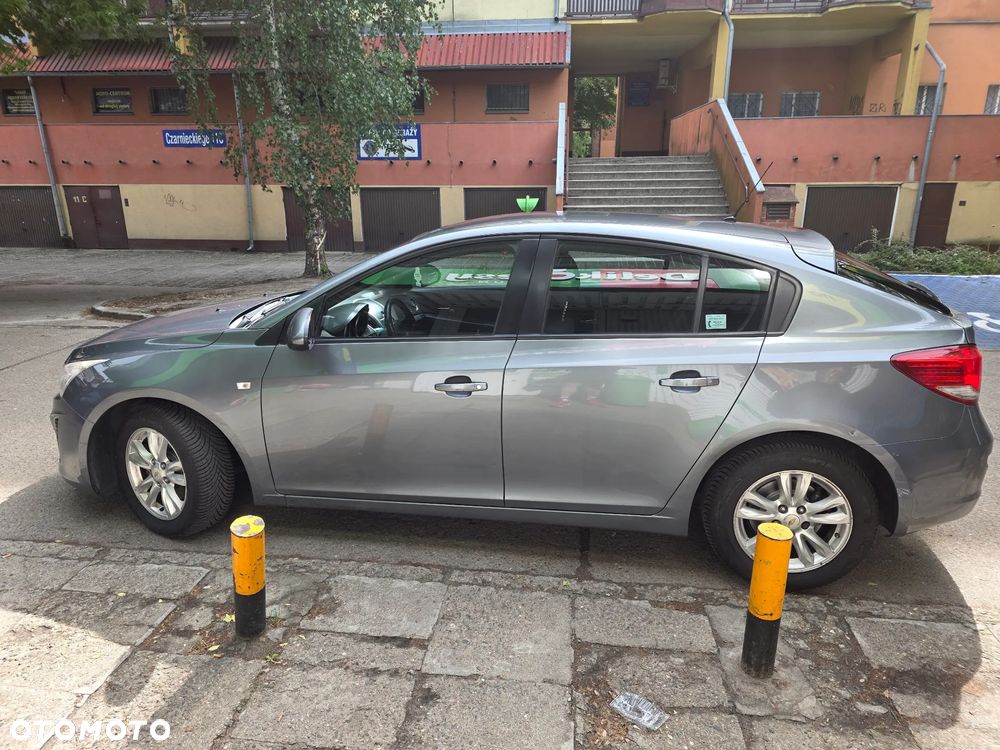 Chevrolet Cruze - 1