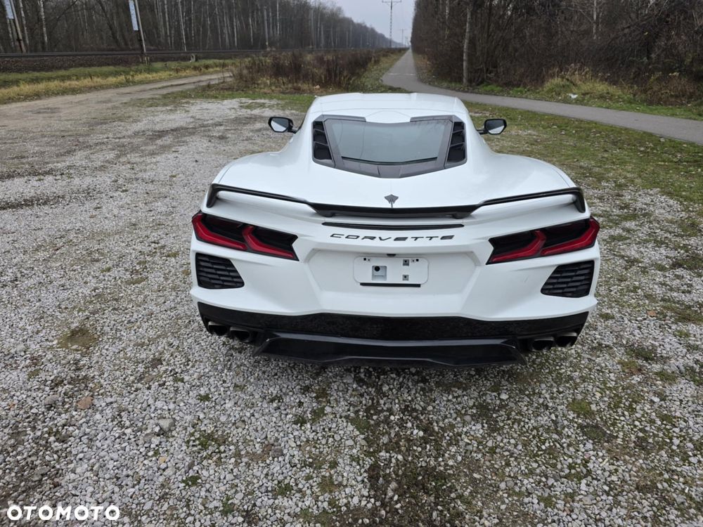 Chevrolet Corvette - 7