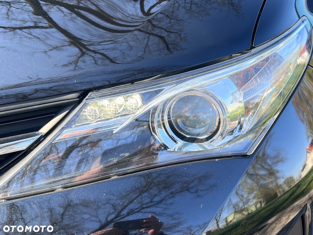 Toyota Auris 1.6 Valvematic Comfort - 35