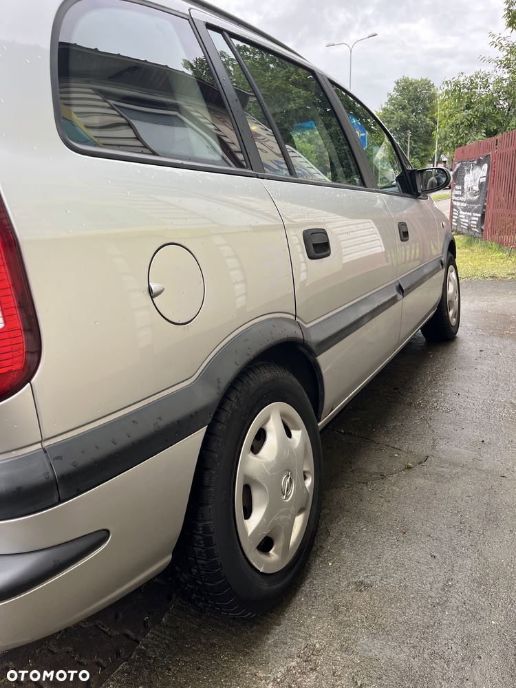 Opel Zafira - 6