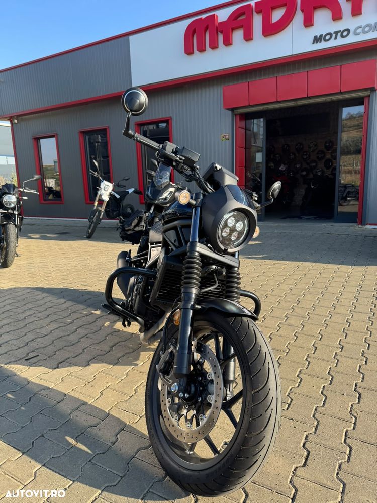 Honda Rebel 1100 - 9