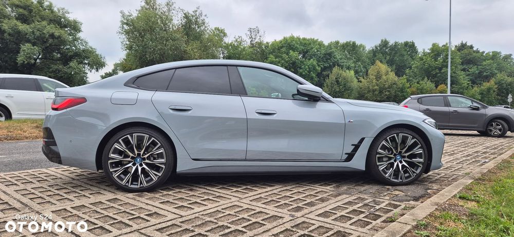 BMW i4 83.9kWh eDrive 40 M Sport - 12