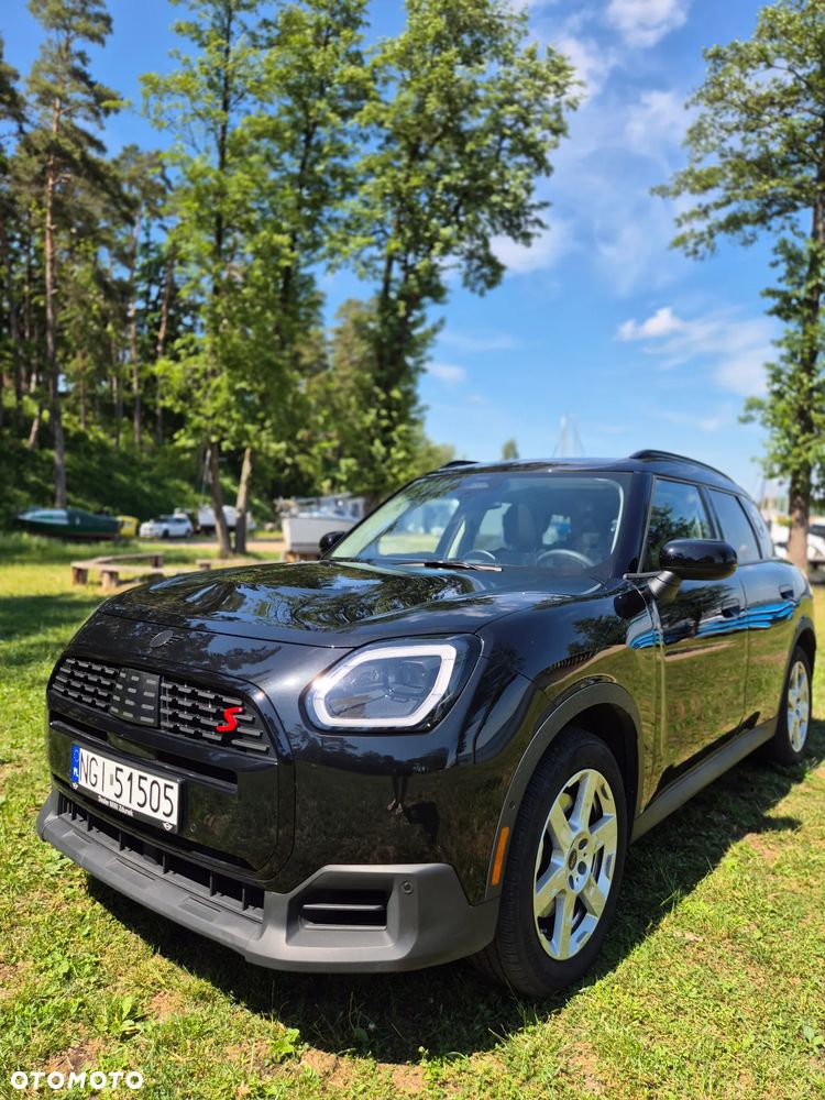 MINI Countryman S ALL4 Classic Trim - 2