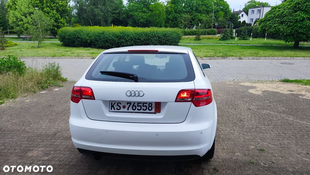 Audi A3 Sportback 2.0 TDI DPF S tronic S line Sportpaket (plus) - 6