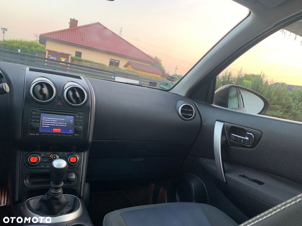 Nissan Qashqai 2.0 360 - 18