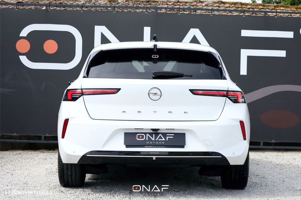 Opel Astra 1.2 T Elegance - 14