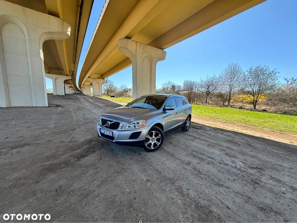 Volvo XC 60 T6 AWD Momentum - 13