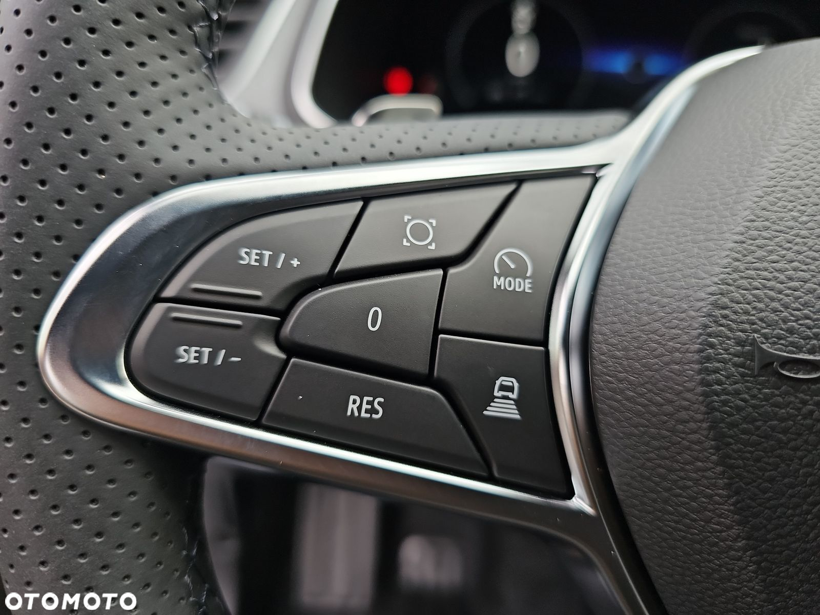 Renault Captur - 20